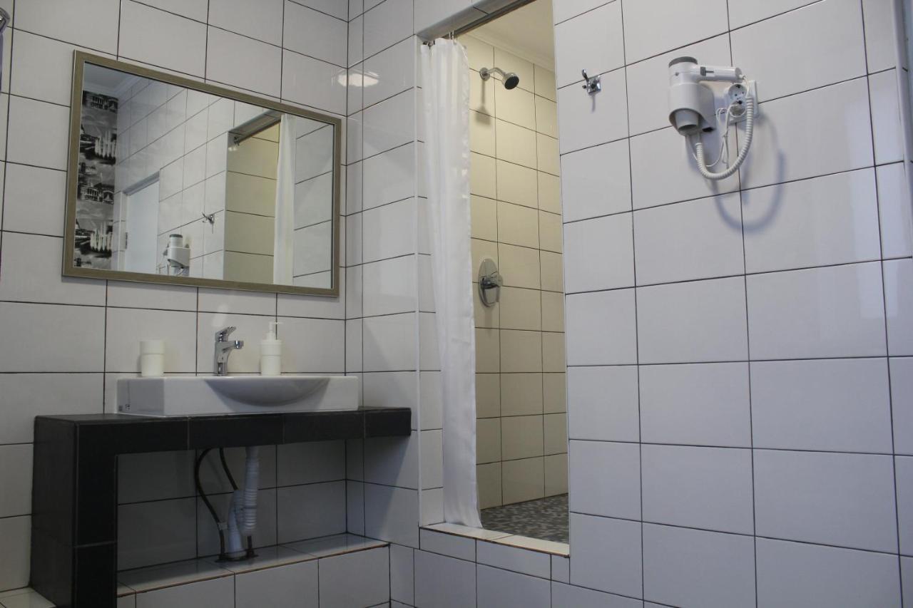 Hotel Inju Hills Астана Екстериор снимка