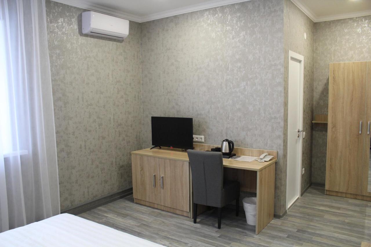 Hotel Inju Hills Астана Екстериор снимка