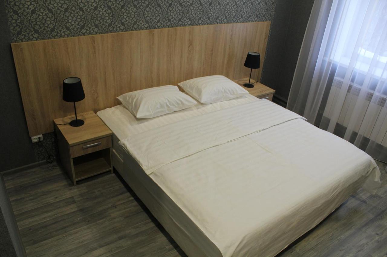 Hotel Inju Hills Астана Екстериор снимка
